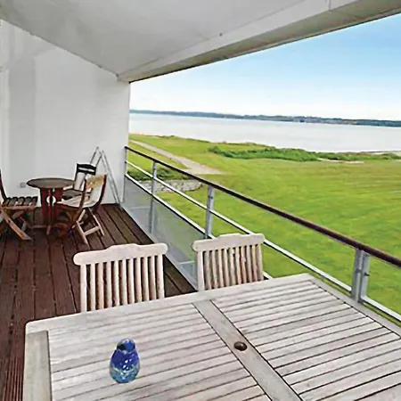 Amazing Apartment In Ebeltoft With Sauna